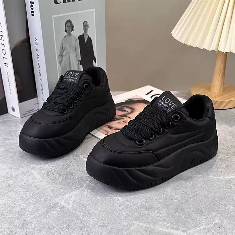 网红ins潮爆全皮休闲板鞋