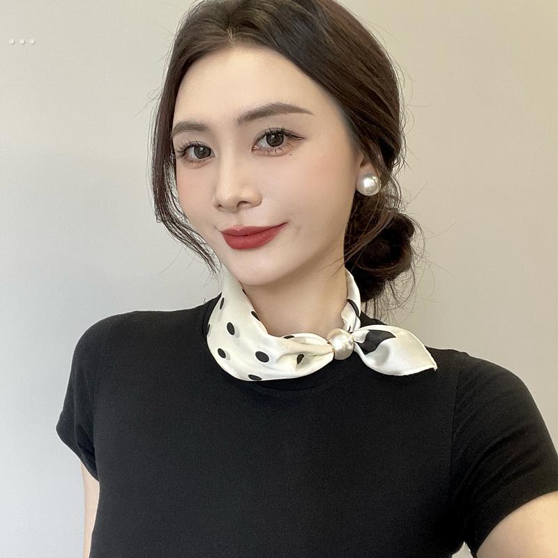 2025新款春夏季薄款珍珠项链磁吸扣懒人丝巾女吊坠围脖锁骨链丝巾