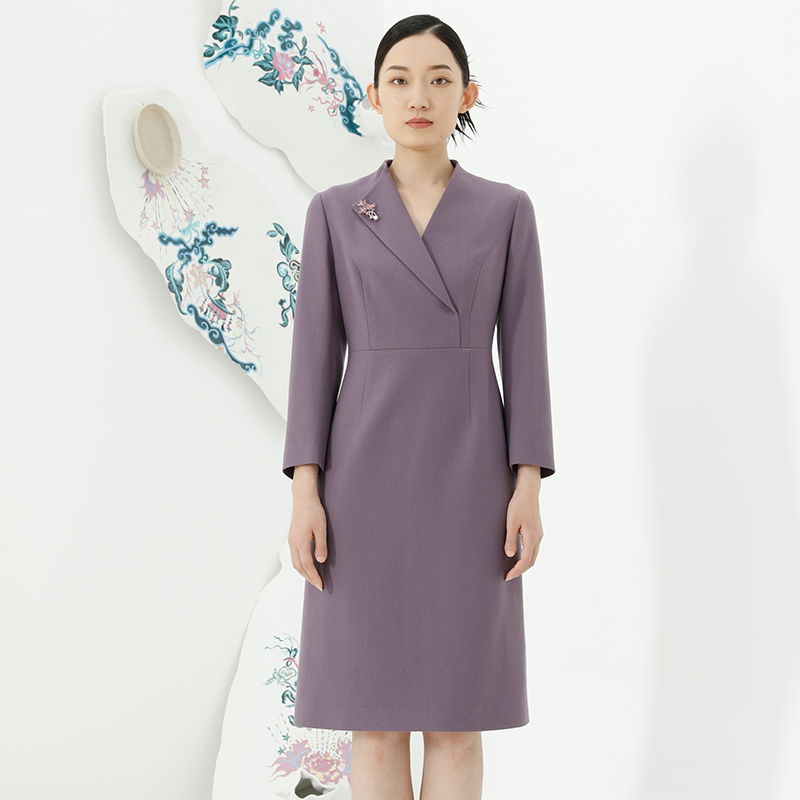 连衣裙通勤复古风戴布拉芬