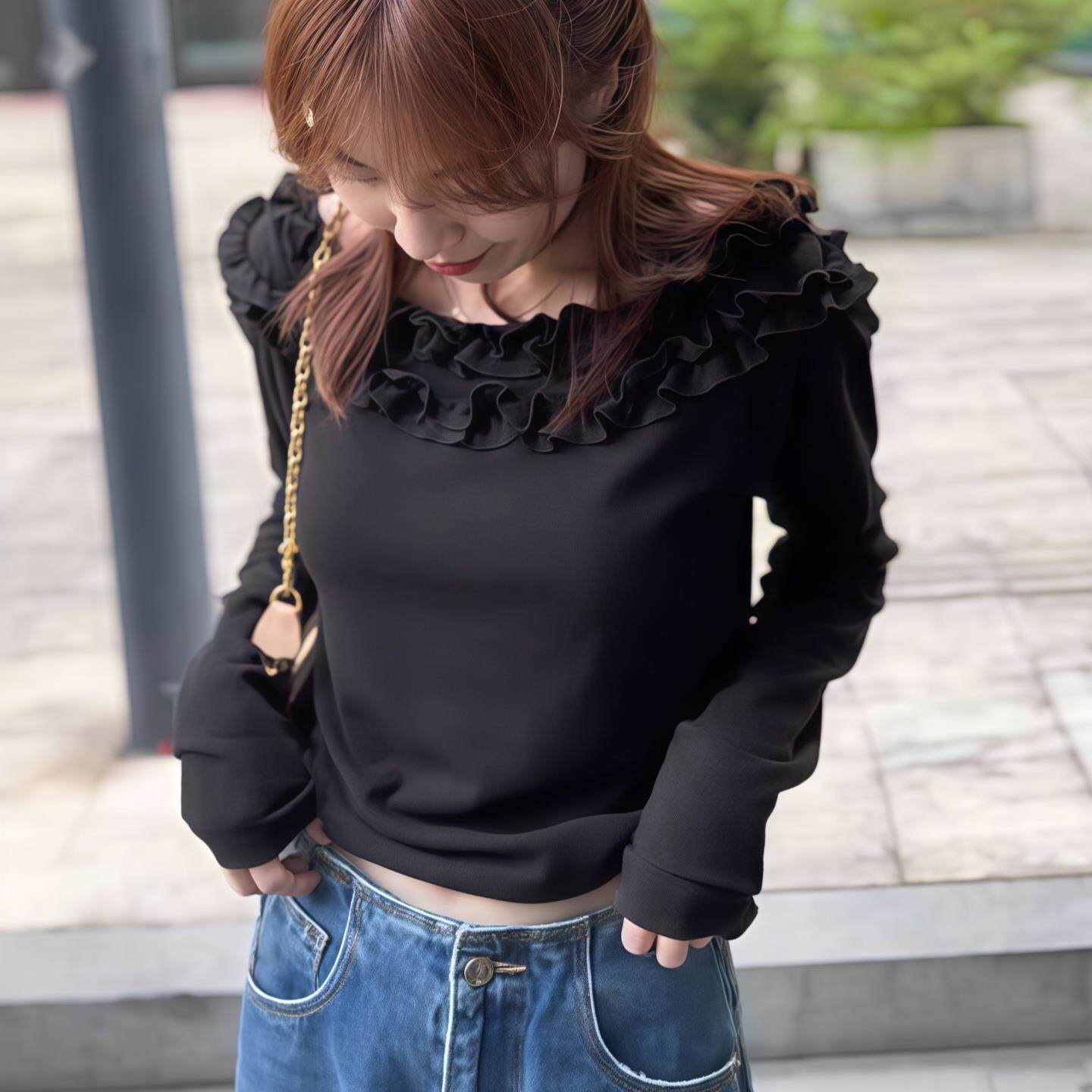 ROUMIKL木耳花边一字领长袖T恤女2025新款早秋外穿修身显瘦时髦黑