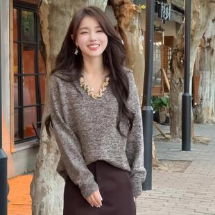 ROUMIKL翻V领杂色毛衣女2025新款秋日氛围感软糯长袖针织衫宽松百