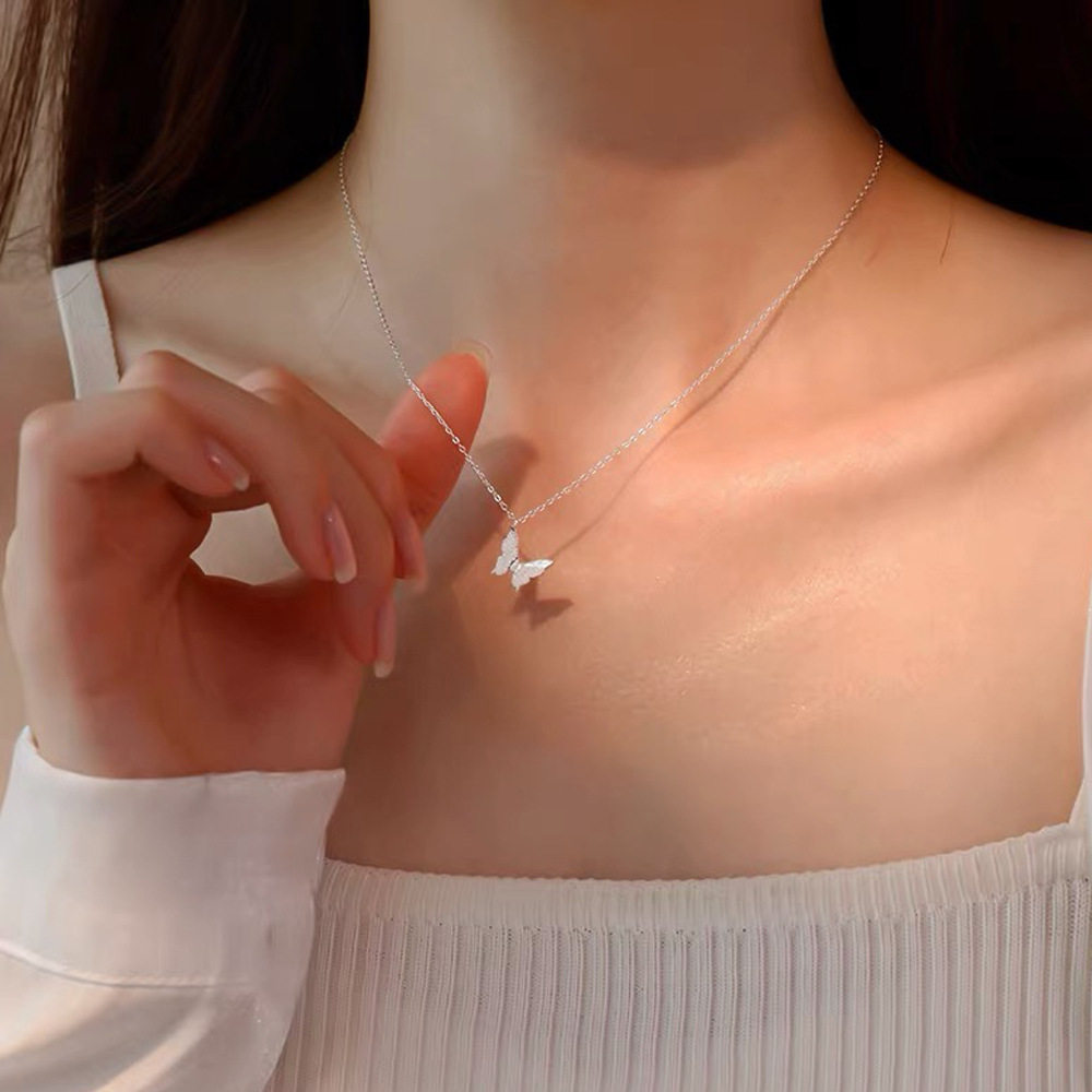 S999纯银磨砂闪亮仙女风蝴蝶项链