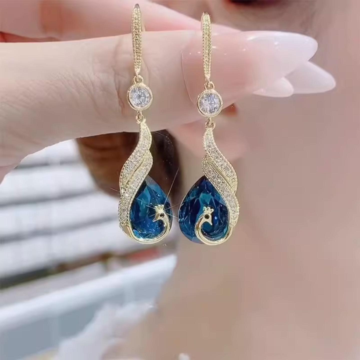 独特设计感蓝色孔雀水晶耳环时尚
