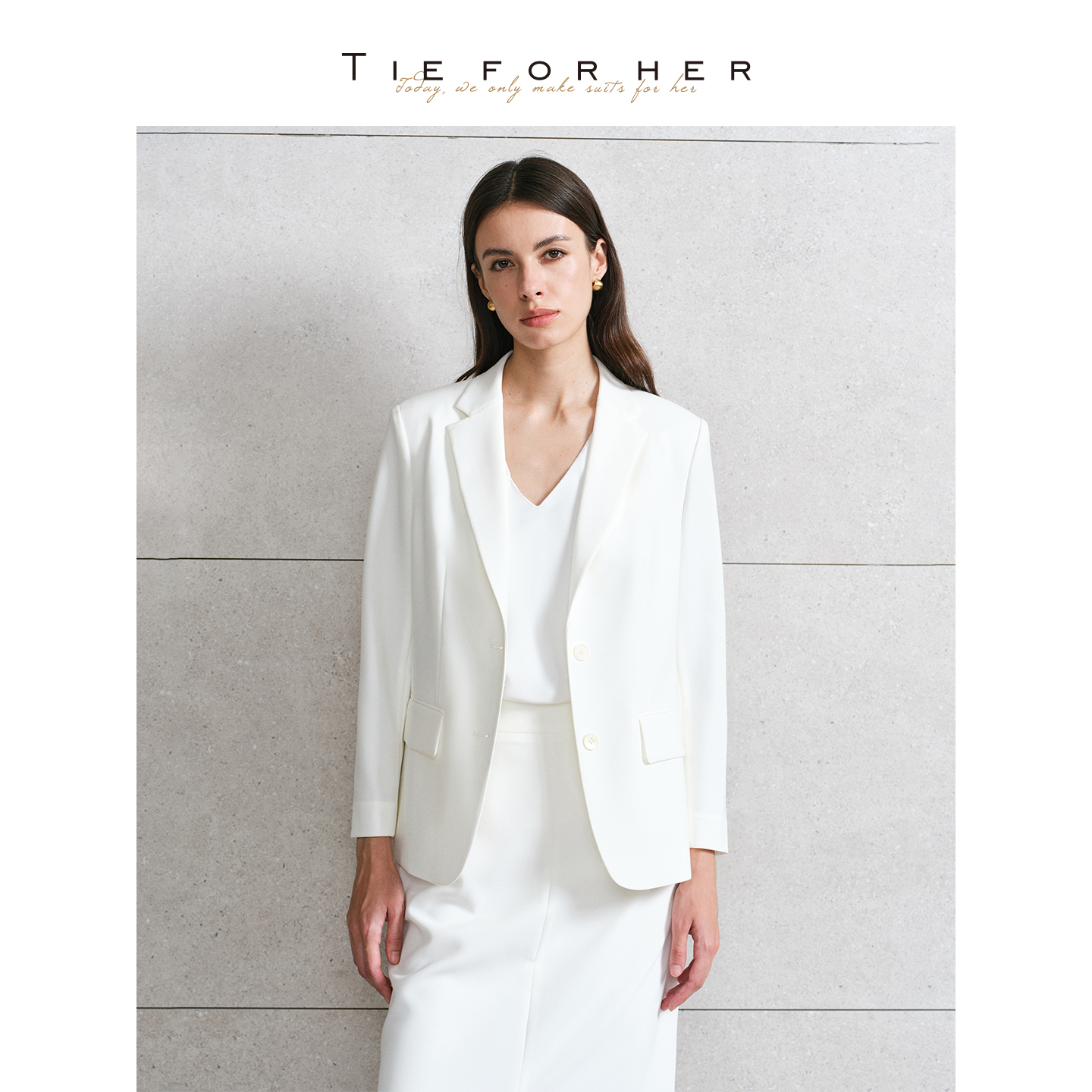 TieForHer奶昔白简约女裙套装