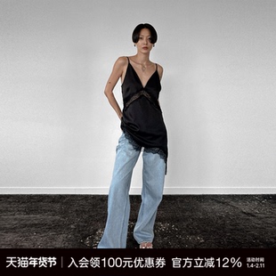 Unawares.蕾丝拼接性感光泽缎面吊带裙 渡鸦黑/珍珠白