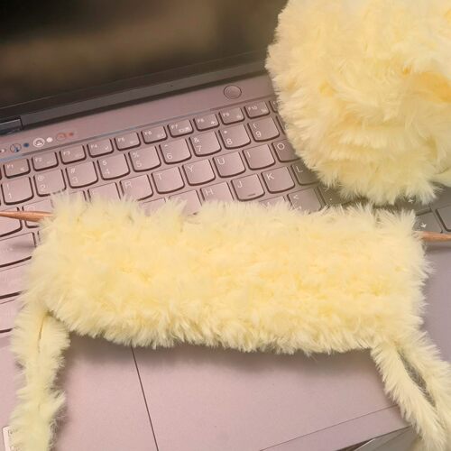 艾苏毛线手工编织围巾diy