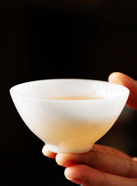 冰种璞玉瓷斗笠杯主人杯