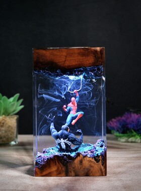跨境Resin Lamp Anime蜘蛛侠 VS毒液树脂灯给朋友的小夜灯摆件