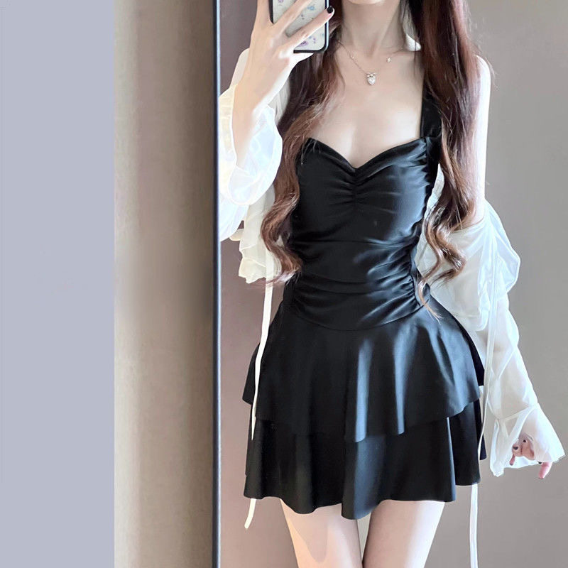 性感时尚泳装女夏季露背连体式泳衣纯欲遮肚显瘦带外套游泳衣