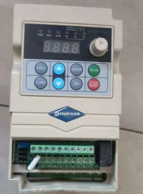 数恩变频器SN100G-0022-4 2.2kw