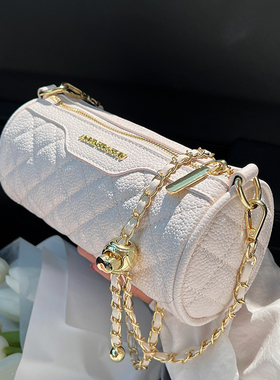 轻奢小众秋冬包包女式2025新款超火白色链条斜挎小休闲圆筒包软