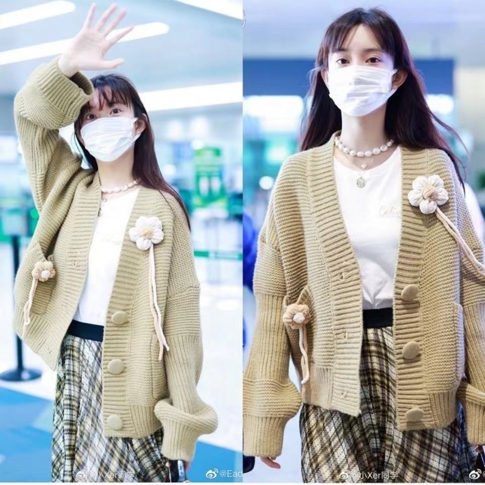女儿们的恋爱孟子义明星同款卡其色花朵针织开衫毛衣女小个子外套