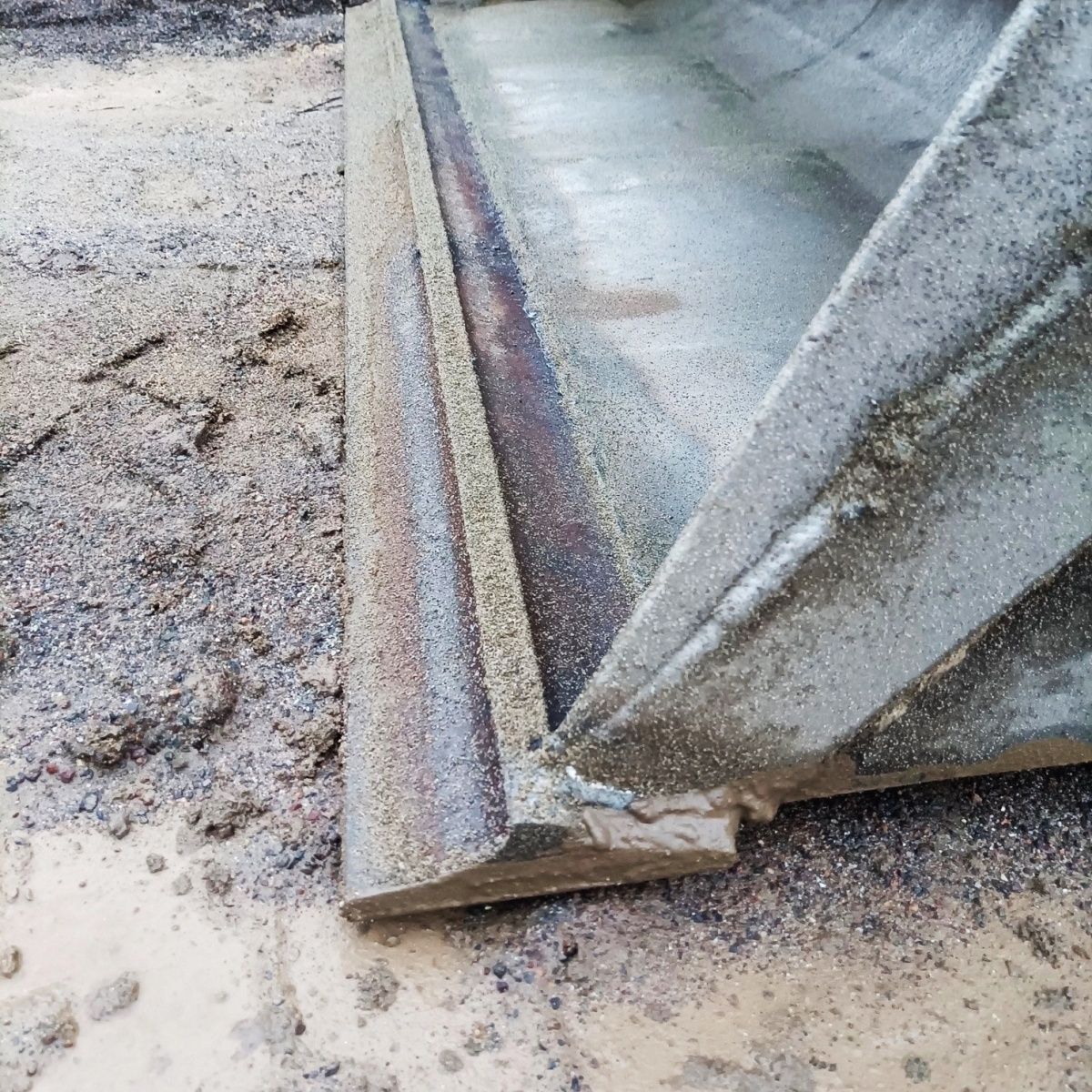 小型铲车铲板锰钢刀板钢轨铲板20 30装载机铲刀铲刃道轨耐磨铲板