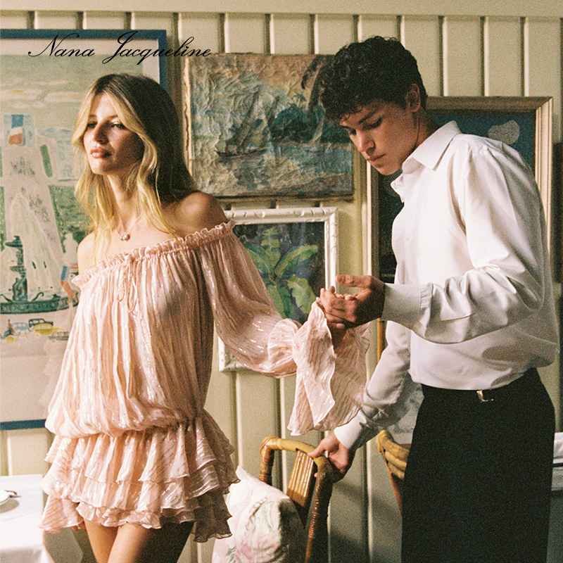 NanaJacqueline亮丝上衣短裙