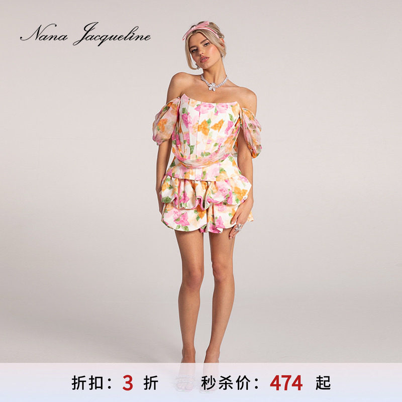 NanaJacqueline上衣浪漫娇媚图片