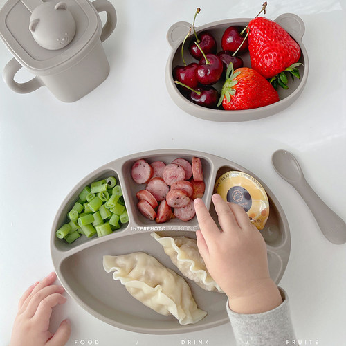 韩国辅食碗学吃饭防摔分格餐盘