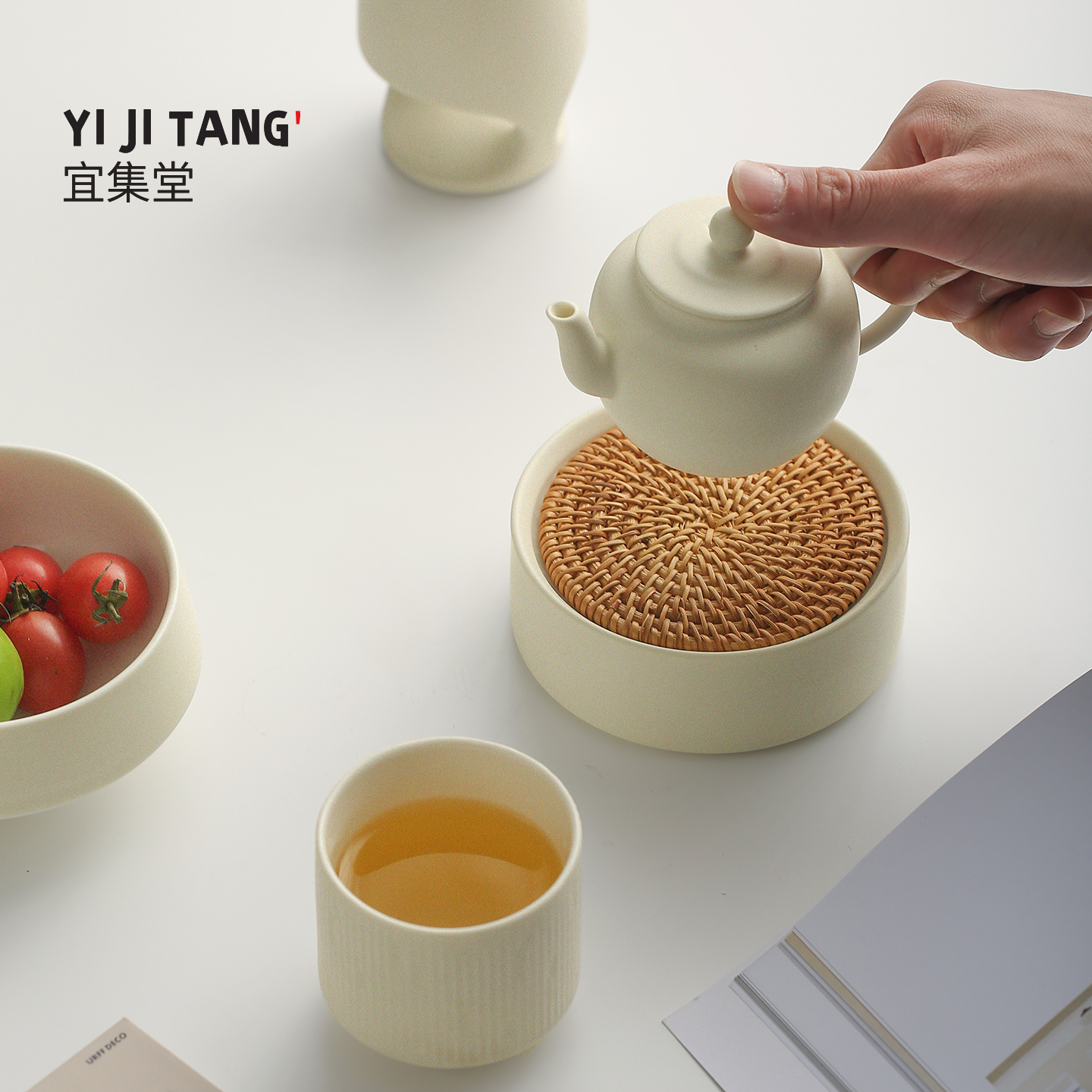 【小红书热卖】新式茶饮简单百搭