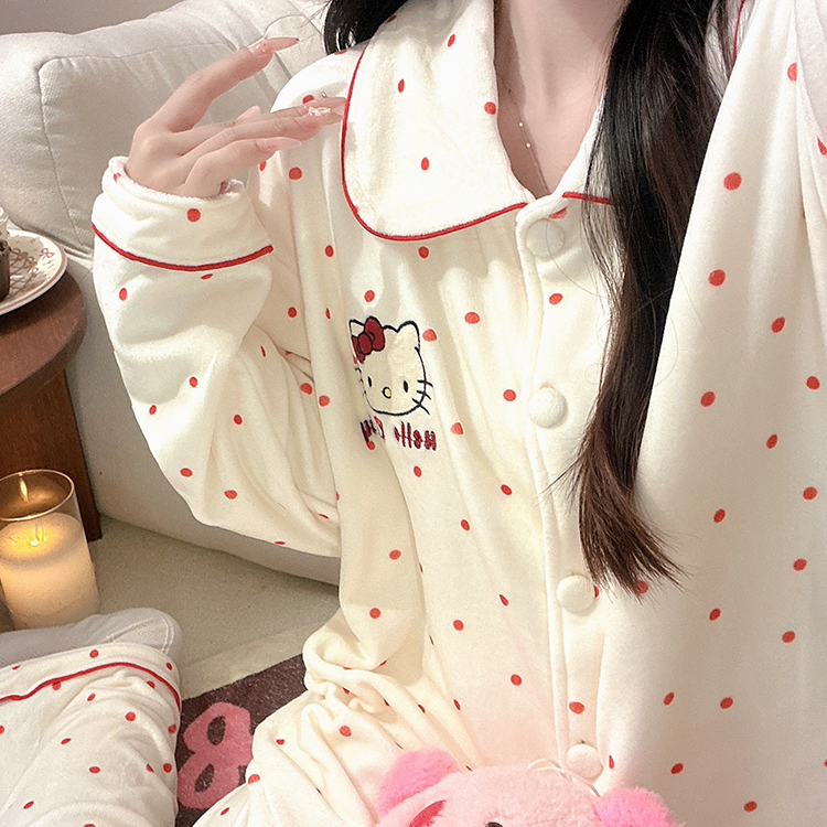 法国OIMG海岛绒可爱HelloKitty睡衣女冬季长袖保暖加厚家居服套装