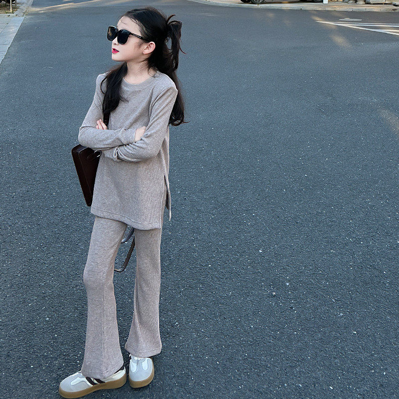 法国女童纯色套装2026春季新款卫衣裤子两件套时髦中大童女孩秋装