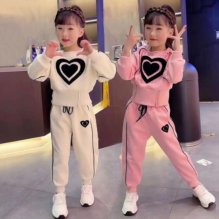 潮童时髦洋气女童春装休闲套装2025新款中大童爱心卫衣运动两件套