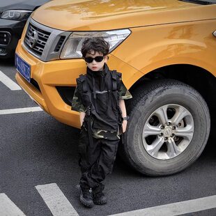 法国Uamtor少儿街舞潮服套装男童夏装帅气马甲迷彩T恤演出服装