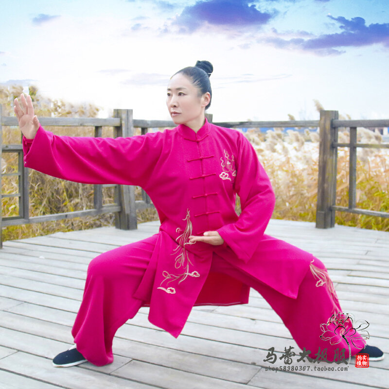 正品春蕾太极服秋冬新款表演服武术服刺绣绣花男女比赛表演服_虎窝淘