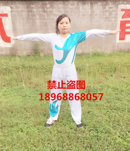 新品小学生广播体操服装中学生运动会比赛服儿童团体操表演服长袖