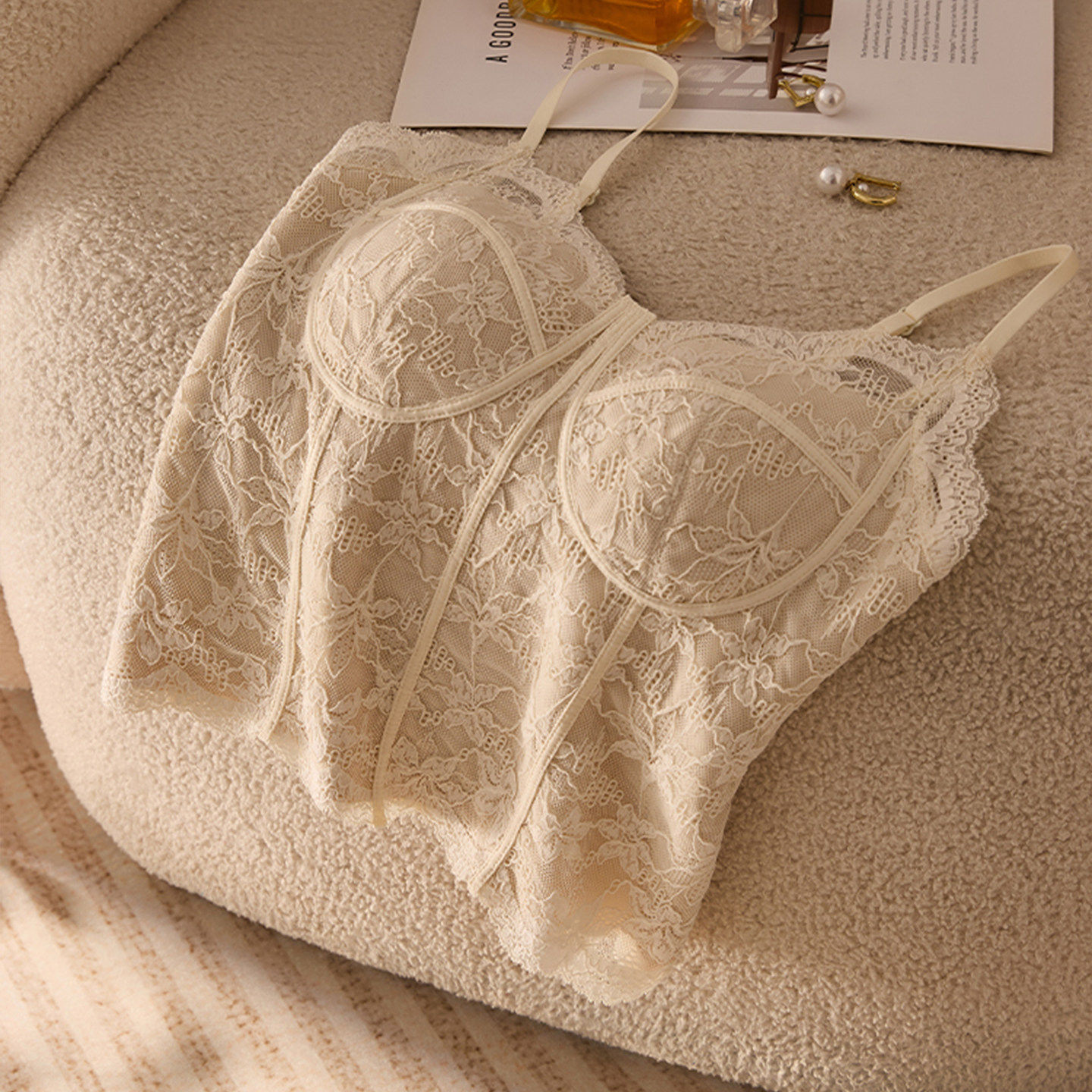 夏季薄款蕾丝鱼骨吊带背心内衣女带胸垫修身保暖内搭外穿打底上衣