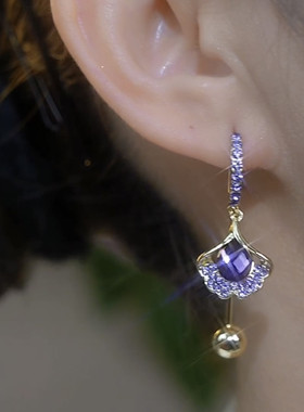 2024新款紫色锆石水晶银杏叶耳环气质百搭耳扣设计感珠珠流苏耳饰