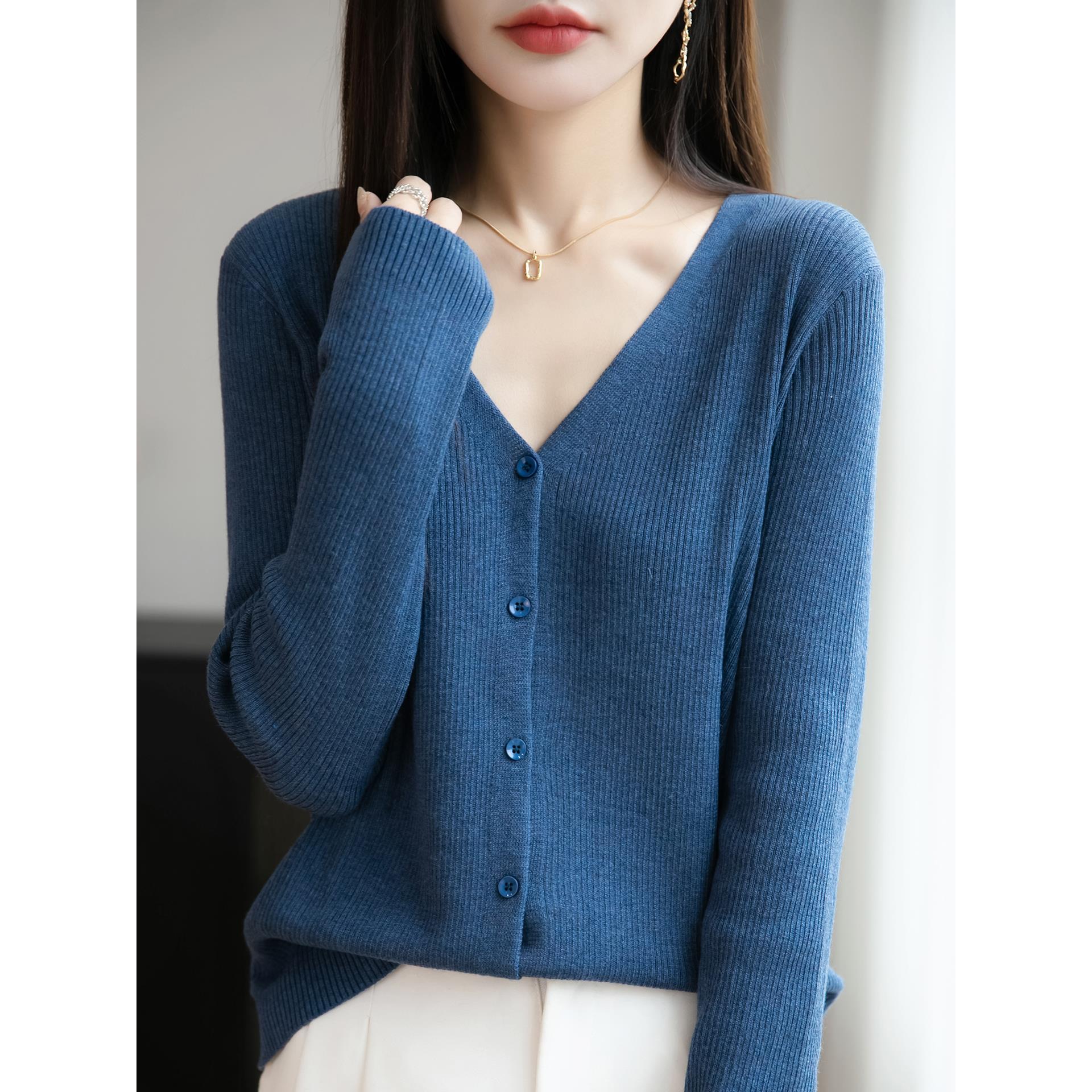 ROUMIKL精纺超细开衫女薄款V领春秋纯色外搭针织衫上衣宽松短外套