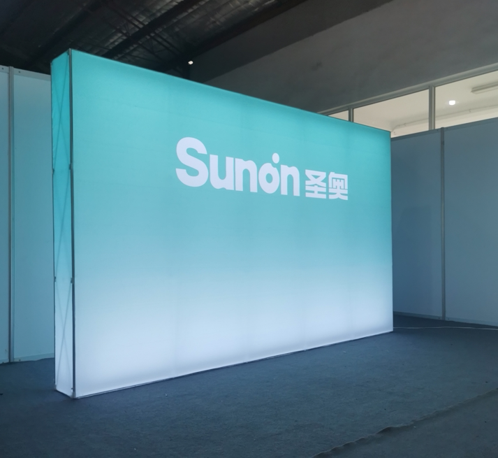 折叠灯箱展会背景墙便携拉网展架led卡布seg灯箱发光快幕秀