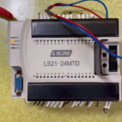 议价LSJS LS21-24MTD PLC模块，输入14路数字，可维修