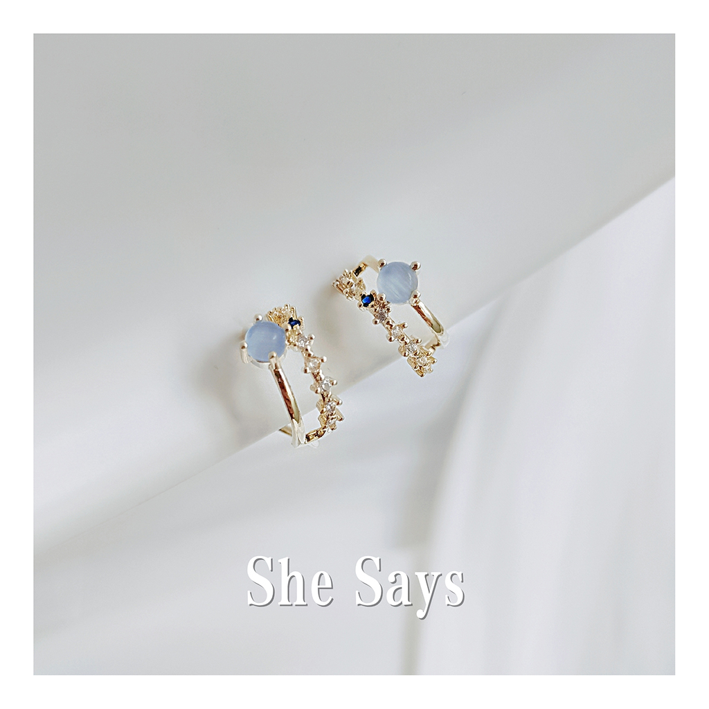 蓝色小巧梦幻蚊香盘耳夹