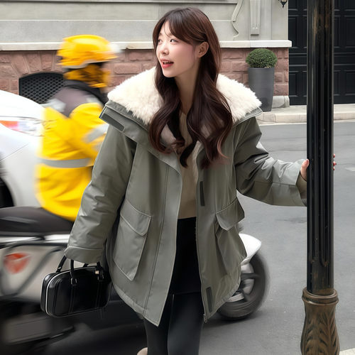 明星同款加厚羊羔毛羽绒棉服