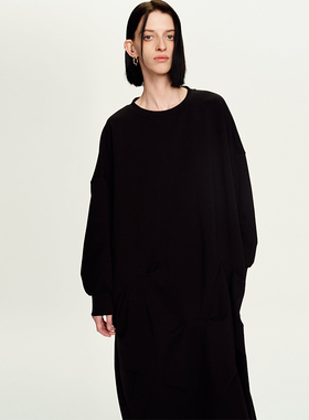 【URA-MON&超模陈静颐】｜褶皱连衣裙