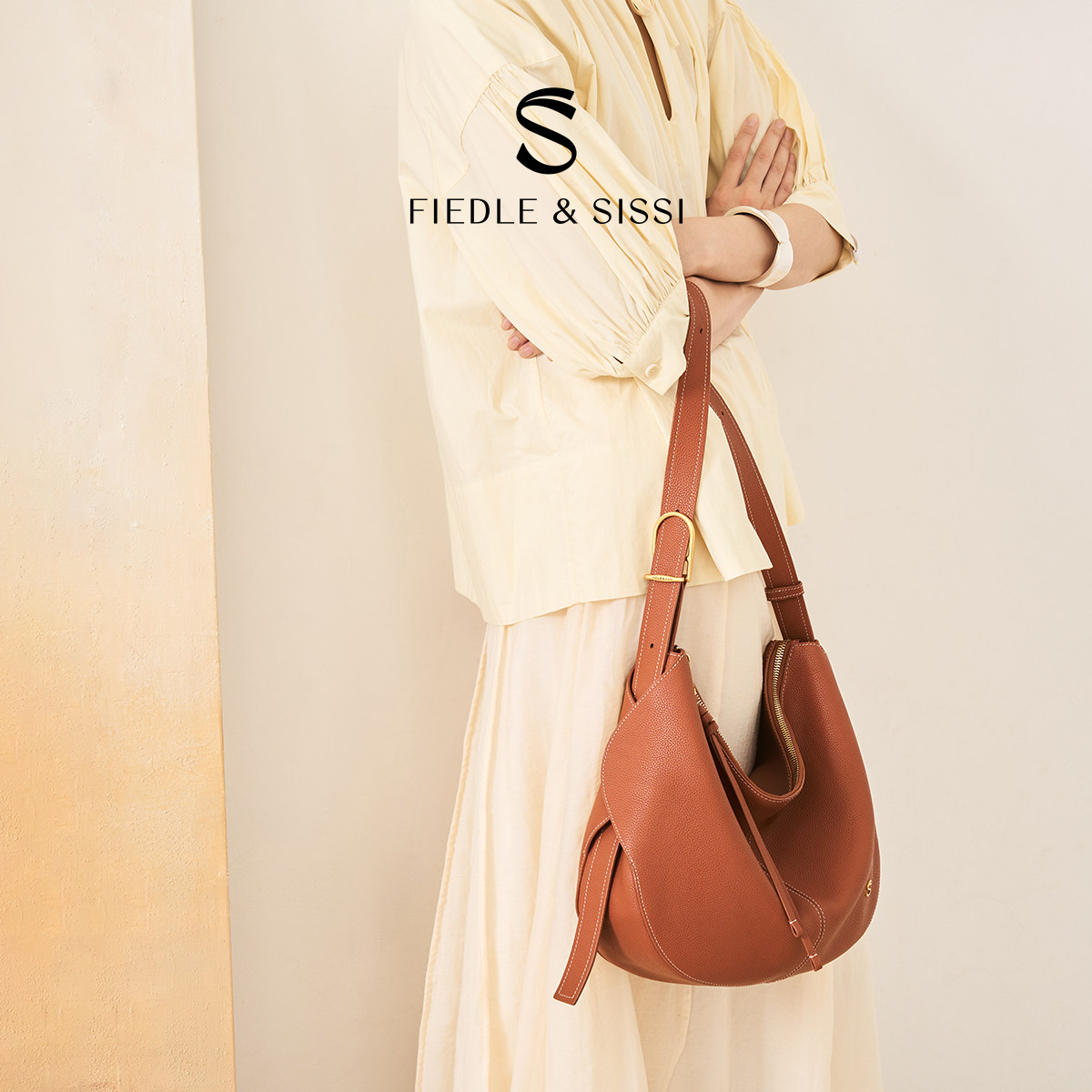 fiedlesissi/菲德茜茜围裹大马鞍包高级感单肩斜挎包小众腋下包女,箱包皮具/热销女包/男包,马鞍包,淘宝优惠券,粉丝福利购,淘宝优惠卷