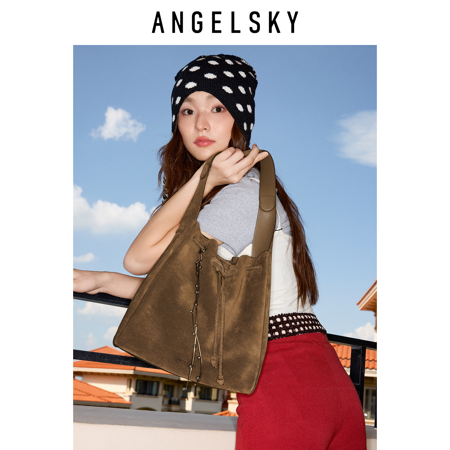 ANGELSKY秋冬新款绒面革水桶包