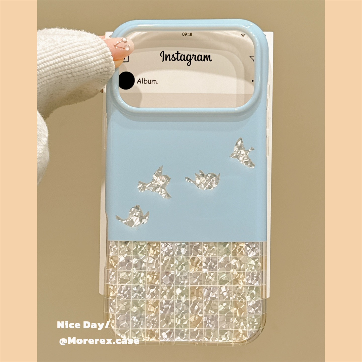 MoreRex清新baby蓝拼接钻石纹飞鸟适用苹果18手机壳小众iphone17promax新款18pro全包15防摔保护套14女16创意