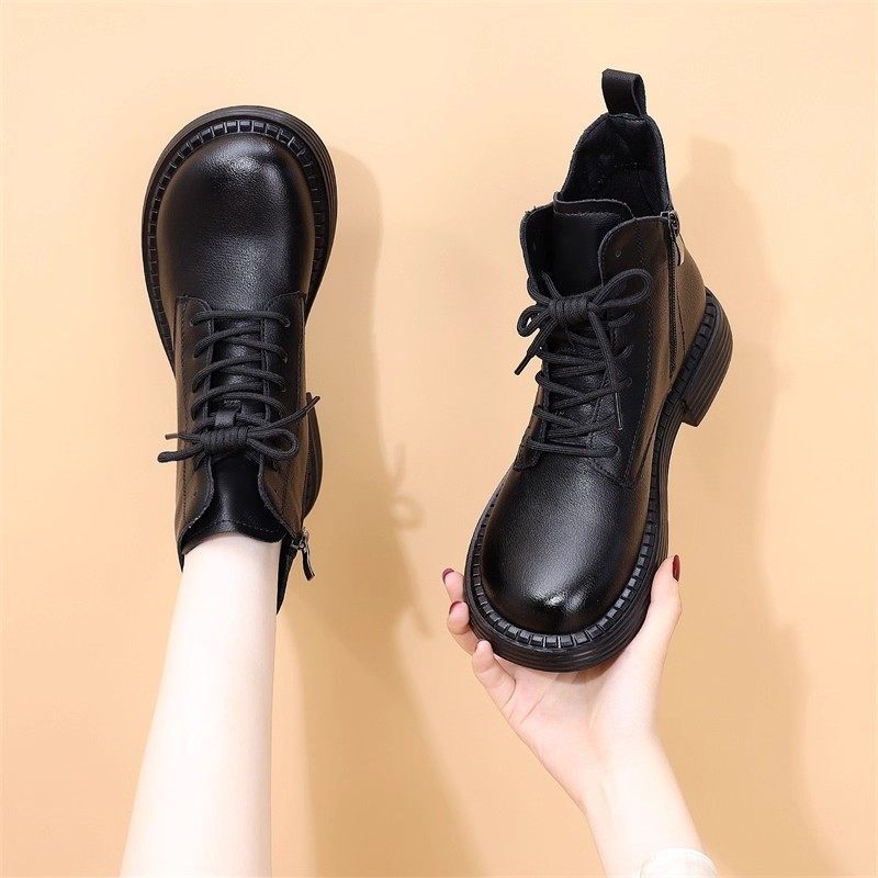 高级感粗跟平底软底马丁靴女款冬季新款英伦风休闲百搭单靴短靴子