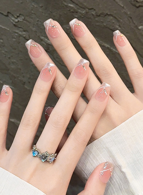 温柔气质手工穿戴甲短款成品高级感法式猫眼美甲2025新款指甲贴片