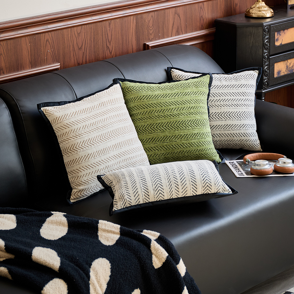 轻奢法式抱枕高级感沙发客厅北欧靠枕床头雪尼尔提花复古艺术靠垫