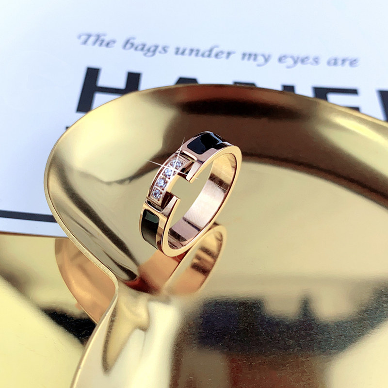 舒妃娅黑条食指戒指女士ins潮人时尚个性网红小众设计简约冷淡风