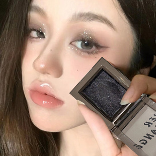 烟熏舞台妆单色眼影盘冷感灰黑色蓝色细闪粉亮片珠光哑光眼影小盘