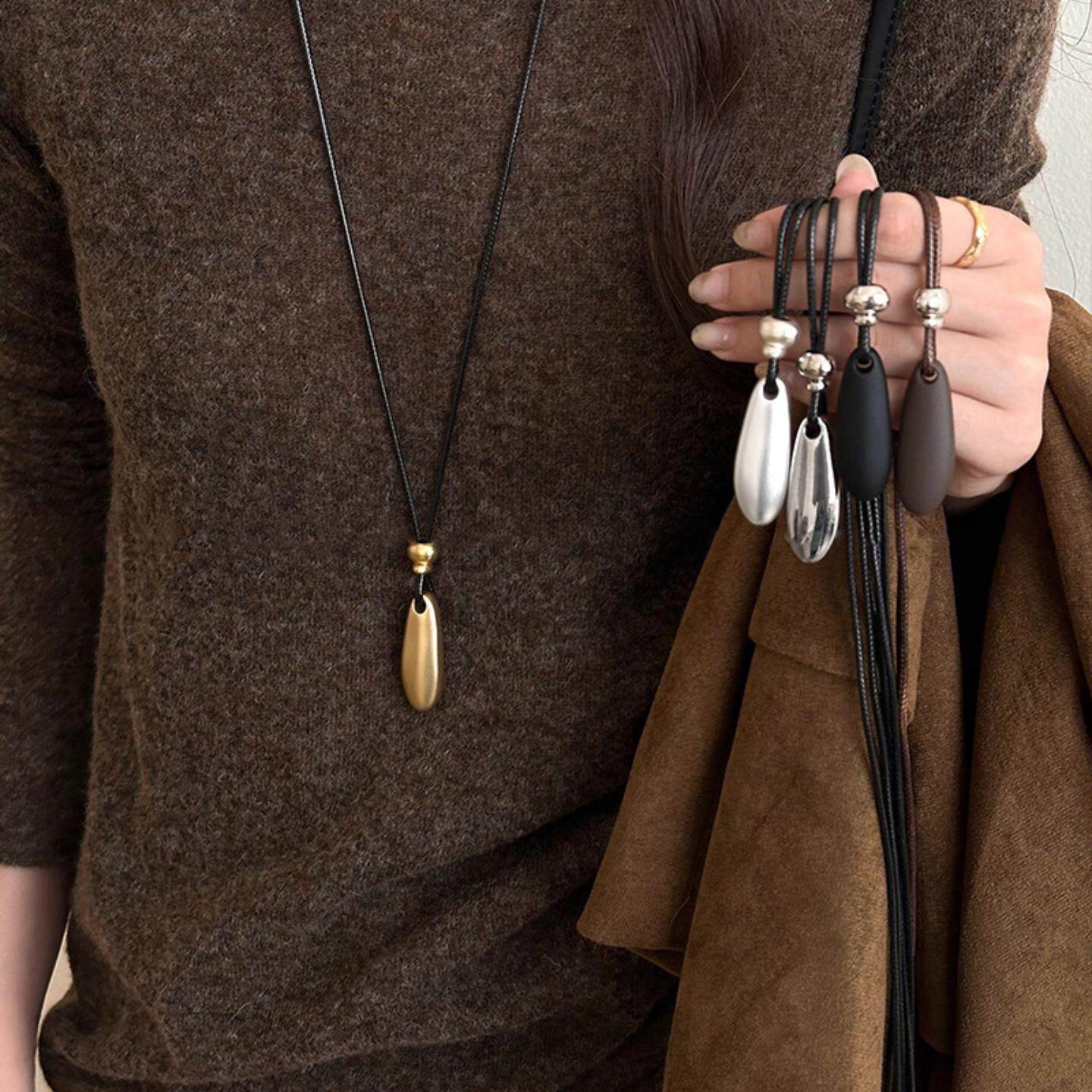 简约水滴吊坠黑绳项链女款2025新款毛衣链高级感轻奢秋冬长款配饰