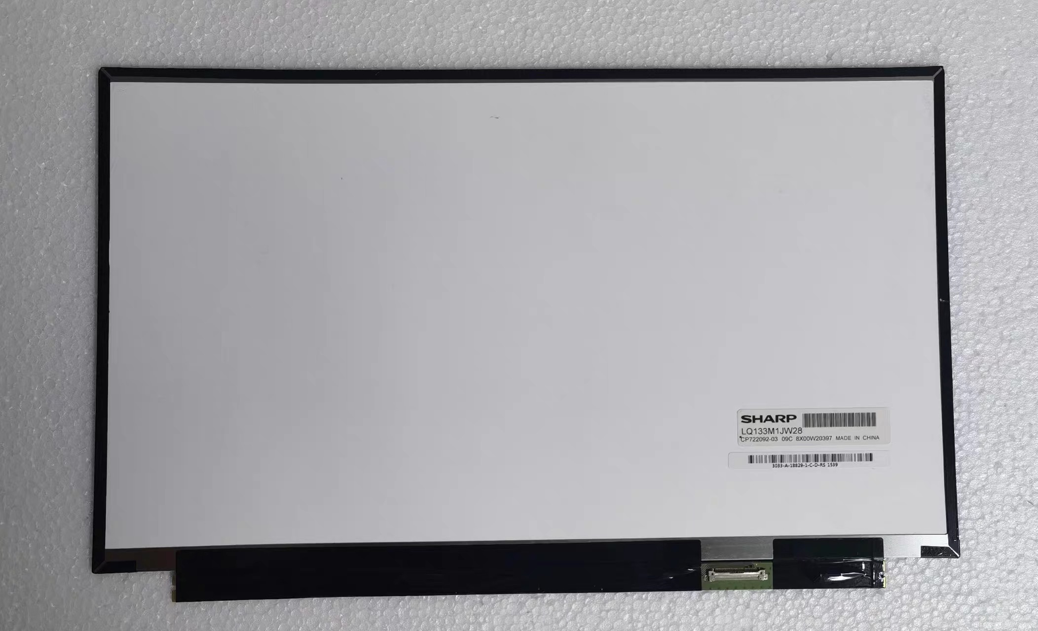 LP133WF9-SPD1 LQ133M1JW48/41/42/35 窄边框 IPS液晶屏 显示屏幕