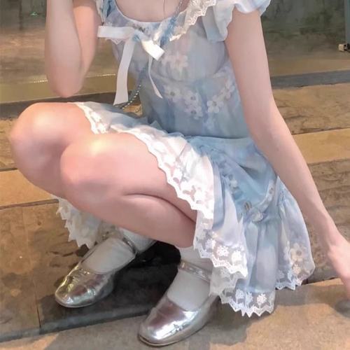 THETURE流光花梦小众设计连衣裙超好看碎花女夏爆款梨形身材收腰