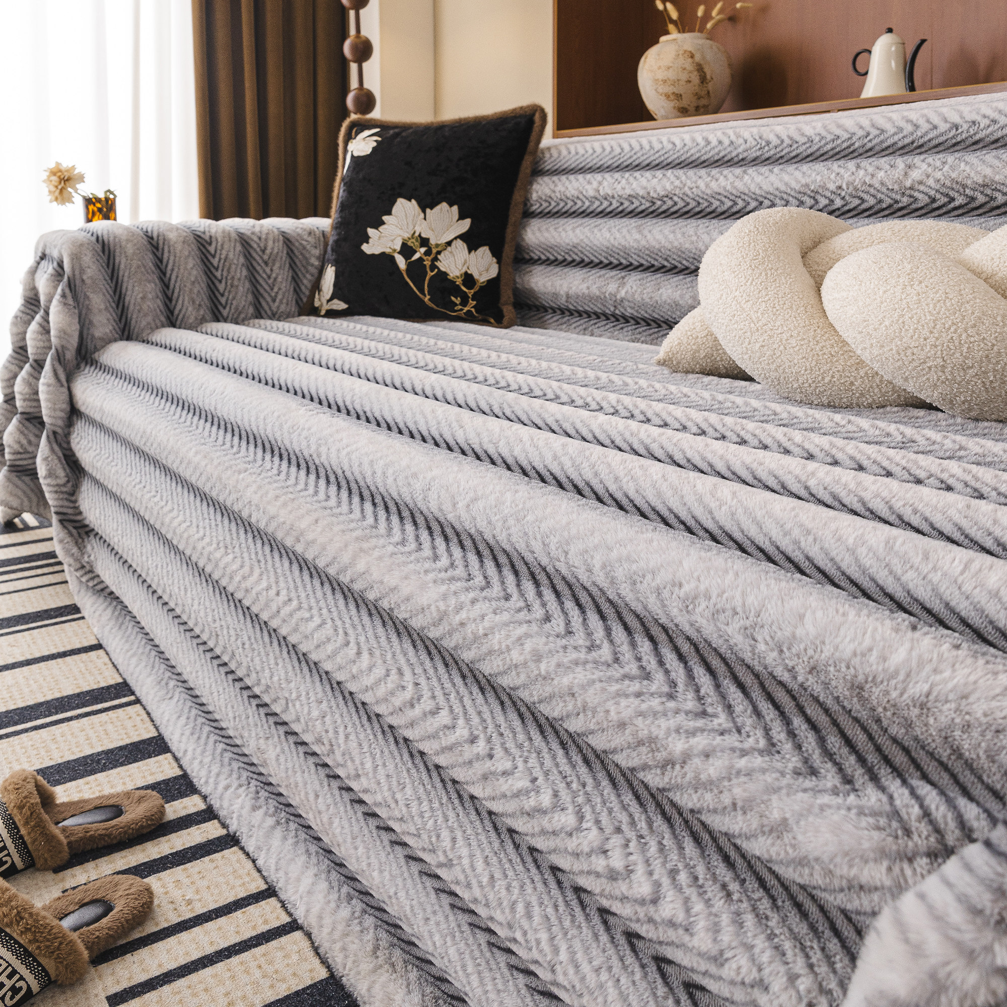 加厚仿兔兔绒沙发盖布巾秋冬毛绒盖毯子防滑沙发坐垫套罩2026新款