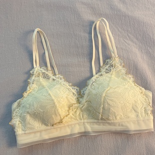 深巷归人法式内衣女蕾丝薄款聚拢小胸无钢圈收副乳调整型文胸套装