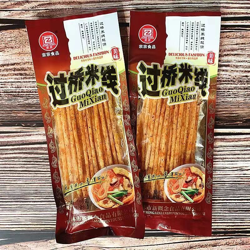 辣条过桥米线休闲小吃怀旧零食五毛辣条怀旧宗宗食品零食面筋条