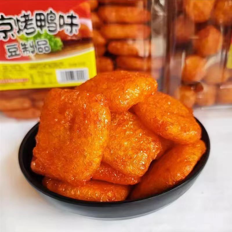 北京烤鸭味辣串豆制品甜辣味网红零食怀旧零食小吃90回忆辣条盒装